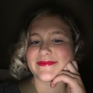 Meet your Posher, Anna claire